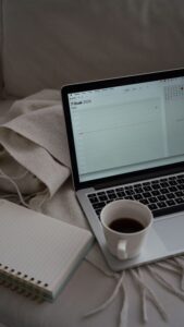 Elastyczne planowanie tygodnia bez sztywnego harmonogramu